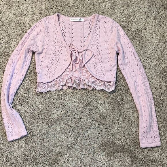 NWT Altar'd State Maria Pointelle Lace Trim Shrug Medium - Picture 2 of 7